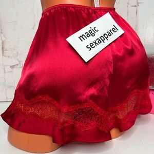 VS L SATIN SLEEP SHORTS PAJAMAS LACE TRIM LINGERIE RED FLORAL